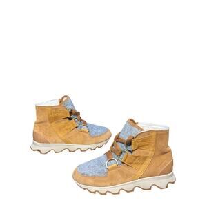 Women's Sorel kinectic boot size 9